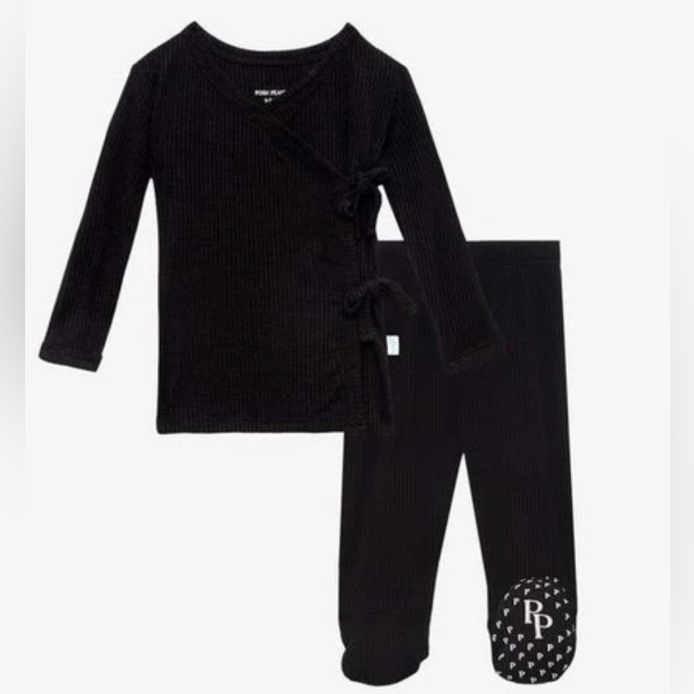 Posh Peanut Infant Unisex Set | Black Rib Kimono Rib Top and Pants | Size 0-3